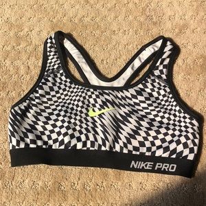 Nike Pro Sports Bra